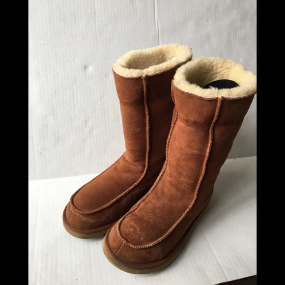 UGG Downtown Suede Fur Lined Boots - Picture 3 of 16